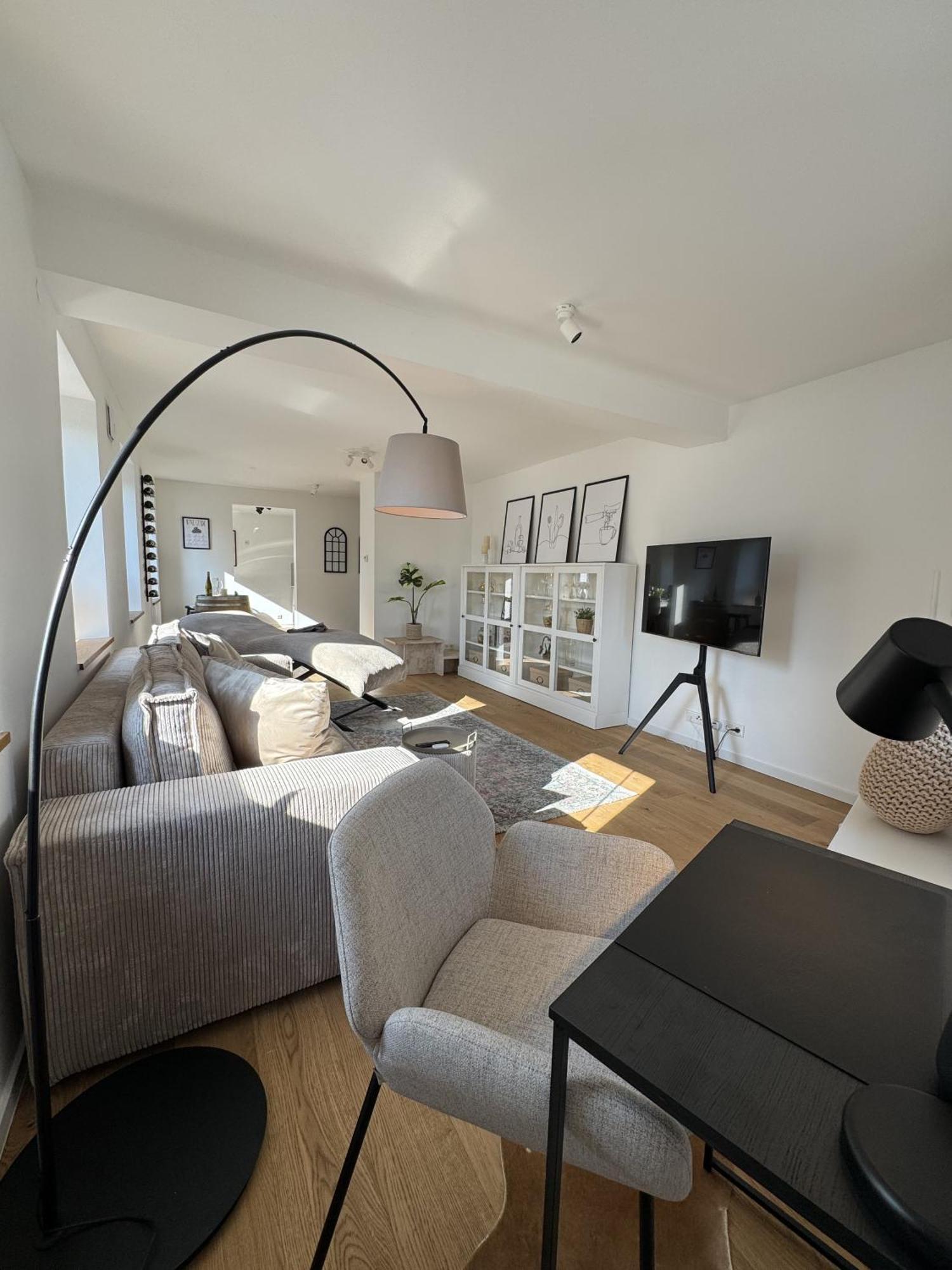 Weinzeit13 Apartman Neustadt an der Weinstraße Kültér fotó